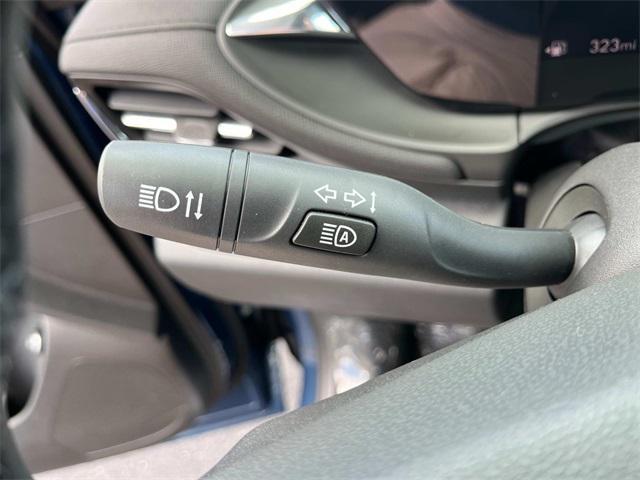 new 2025 Buick Envista car, priced at $27,141