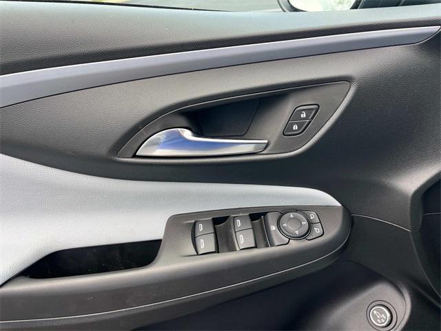 new 2025 Buick Envista car, priced at $27,141