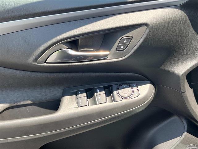 new 2025 Buick Envista car, priced at $26,089