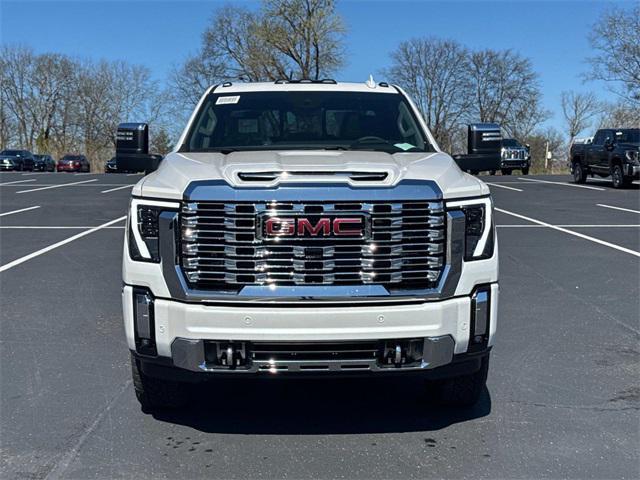 new 2025 GMC Sierra 2500 car, priced at $84,194