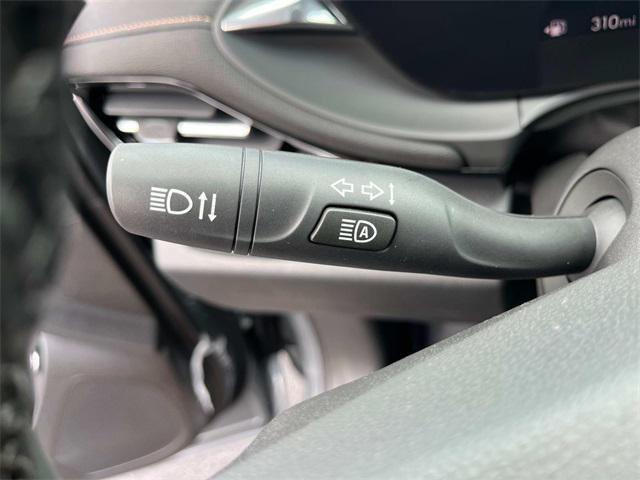 new 2025 Buick Envista car, priced at $30,721