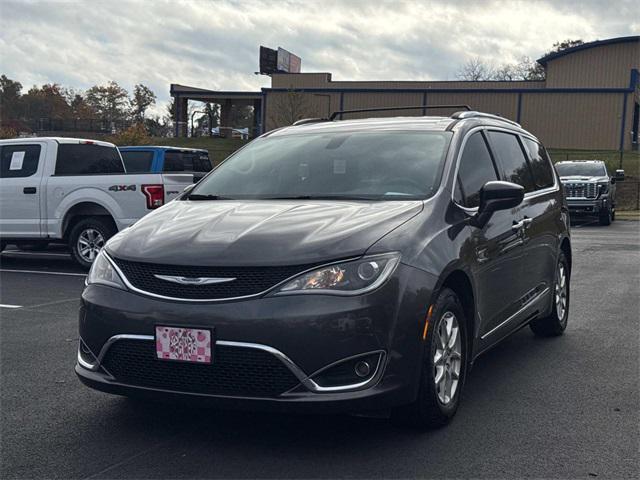 used 2020 Chrysler Pacifica car, priced at $14,988