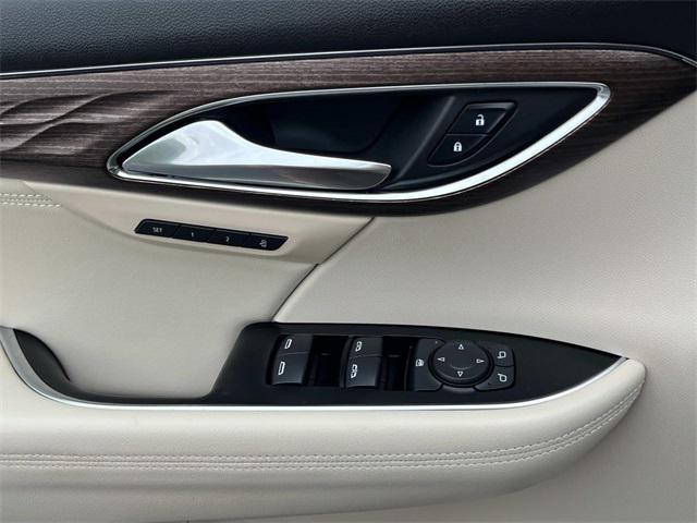 used 2023 Buick Envision car, priced at $34,663
