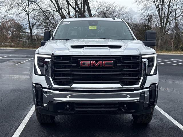 new 2025 GMC Sierra 3500 car, priced at $52,920