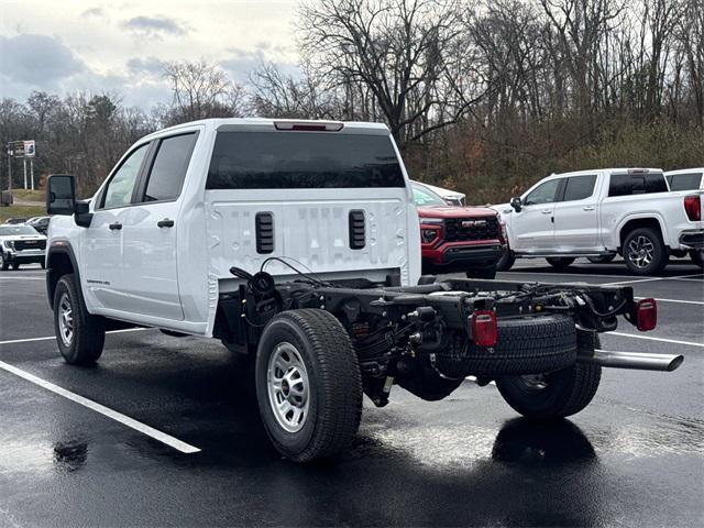 new 2025 GMC Sierra 3500 car, priced at $52,920