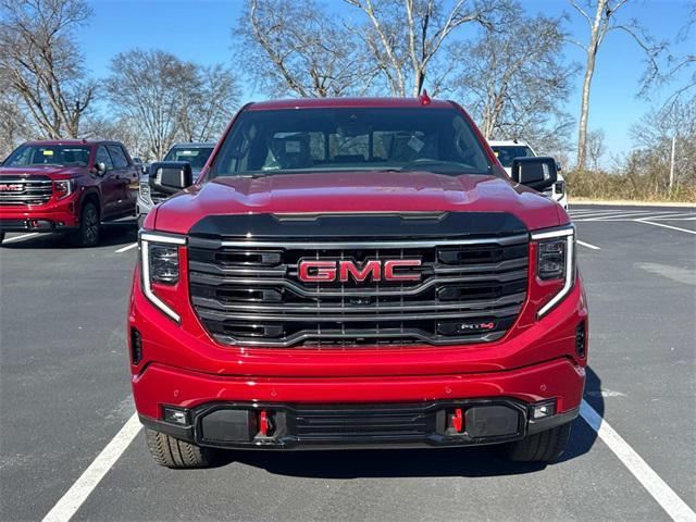 new 2025 GMC Sierra 1500 car, priced at $70,903