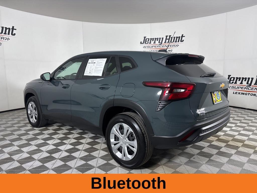 used 2025 Chevrolet Trax car, priced at $22,422