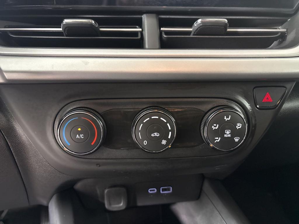 used 2025 Chevrolet Trax car, priced at $22,422