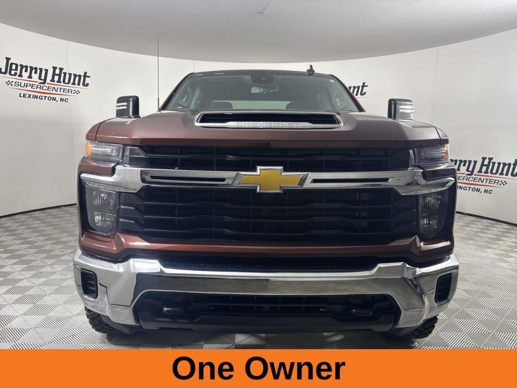 used 2024 Chevrolet Silverado 2500 car, priced at $51,999