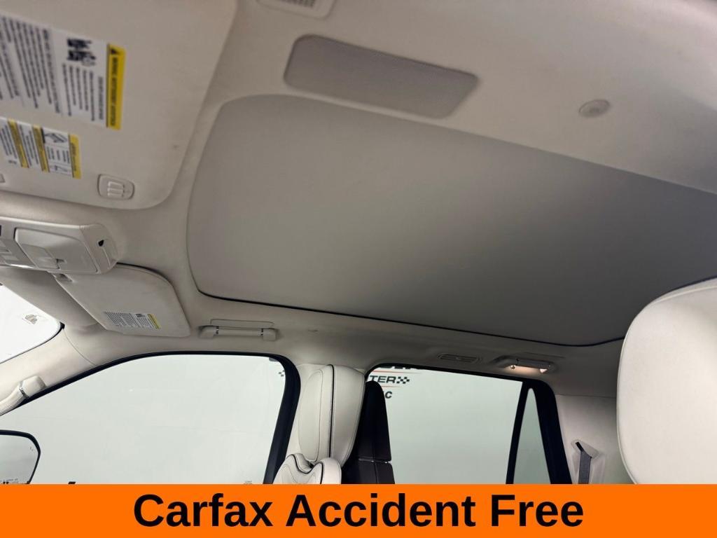 used 2024 Lincoln Navigator car, priced at $82,588