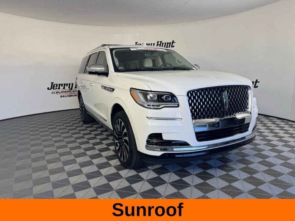 used 2024 Lincoln Navigator car, priced at $82,588