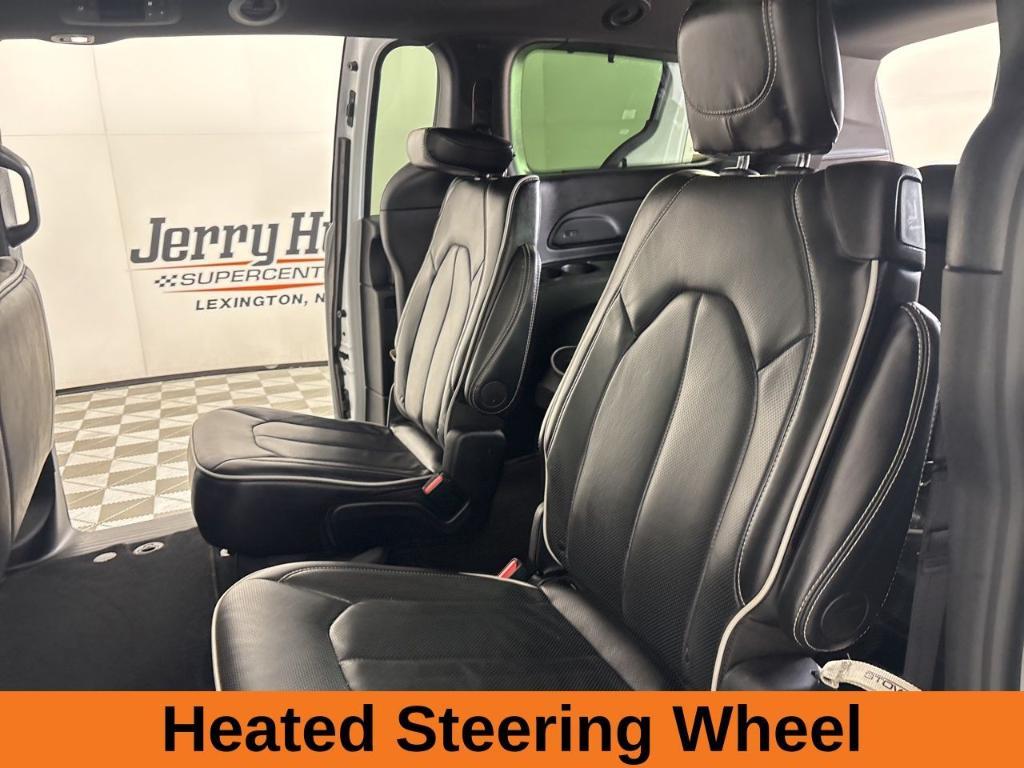 used 2025 Chrysler Pacifica car, priced at $37,587