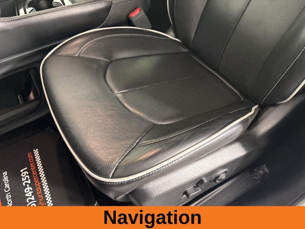 used 2025 Chrysler Pacifica car, priced at $37,587