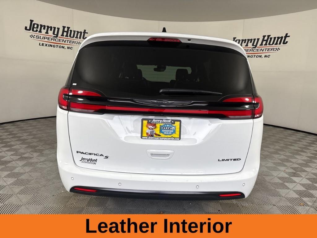 used 2025 Chrysler Pacifica car, priced at $37,587