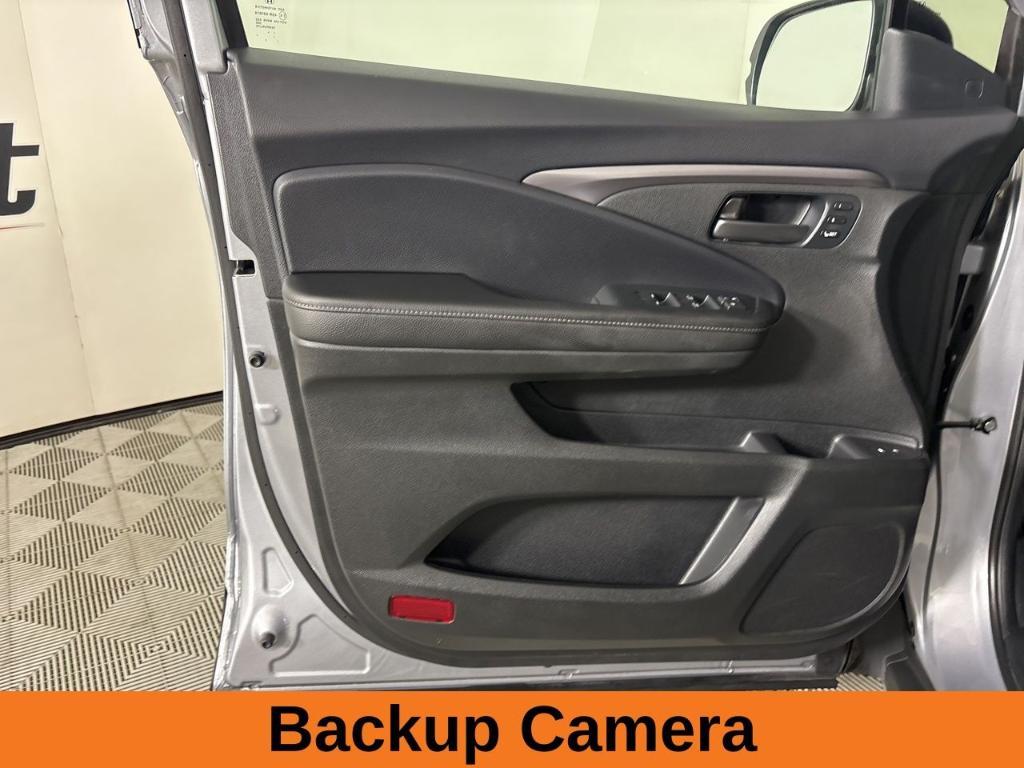 used 2023 Honda Passport car, priced at $33,927