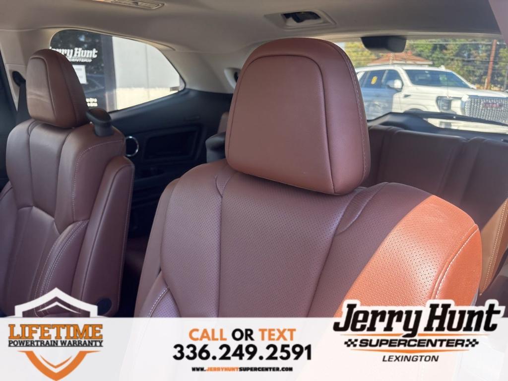 used 2021 Subaru Ascent car, priced at $30,112