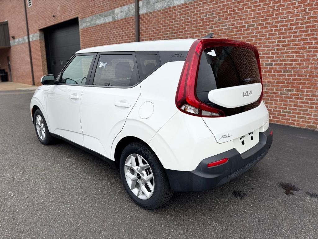 used 2022 Kia Soul car, priced at $15,826