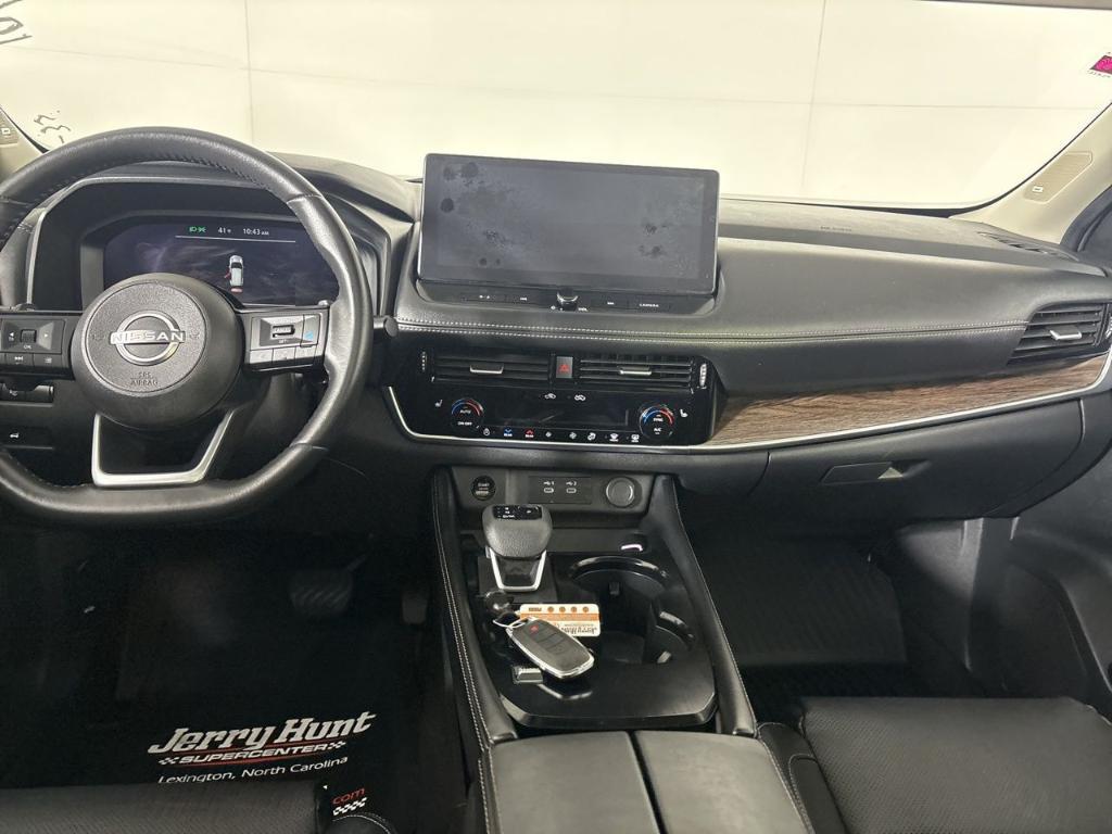 used 2024 Nissan Rogue car, priced at $29,300