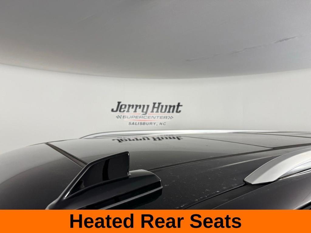 used 2022 GMC Yukon XL car, priced at $59,788