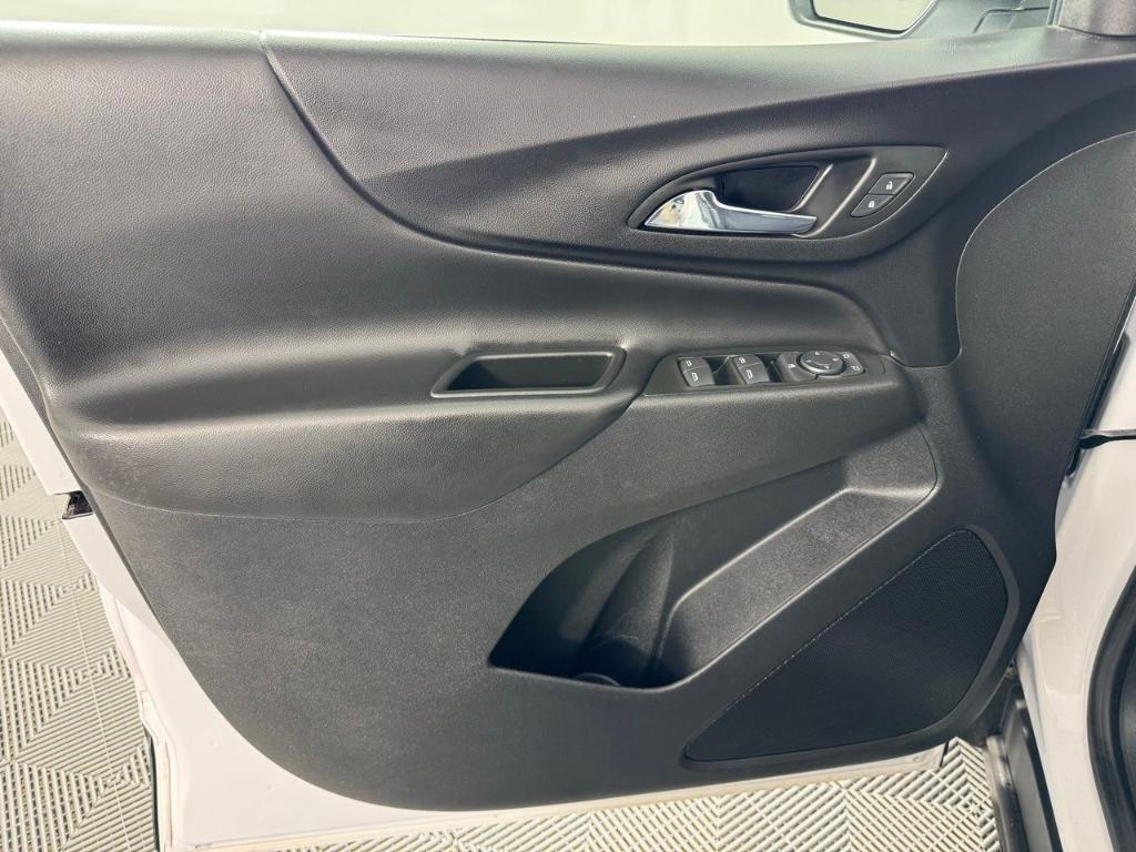 used 2022 Chevrolet Equinox car, priced at $19,848
