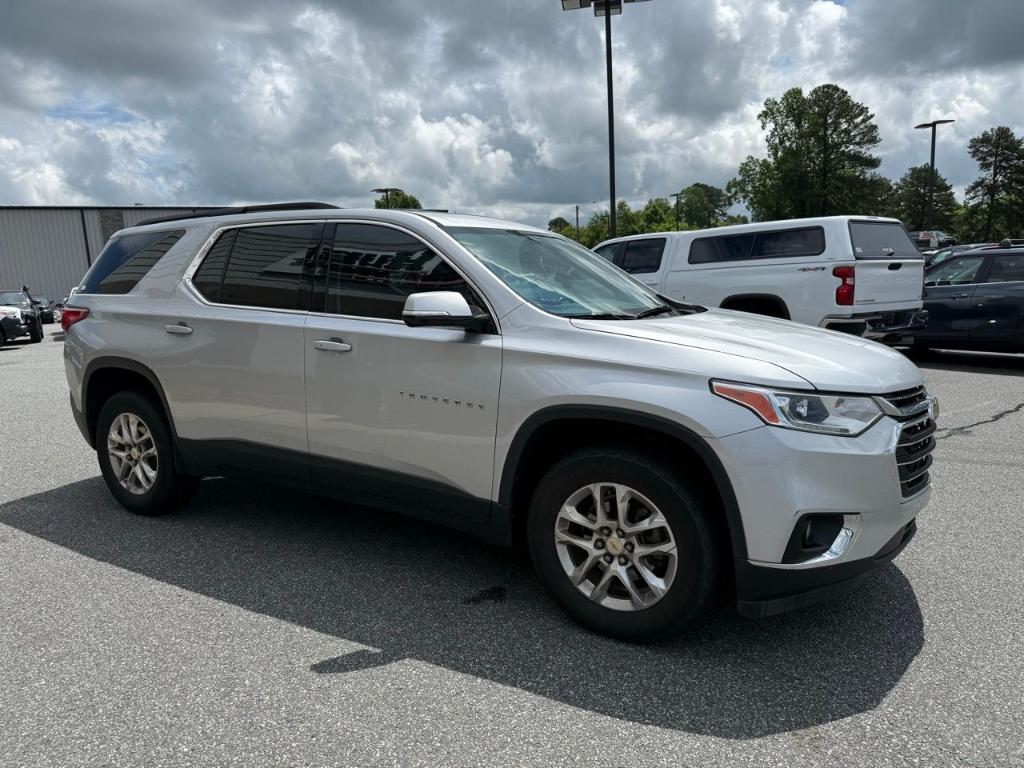 used 2020 Chevrolet Traverse car, priced at $21,500