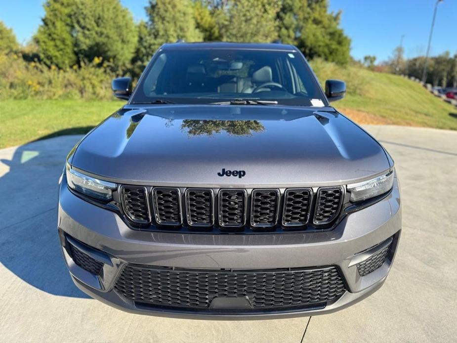 used 2024 Jeep Grand Cherokee car, priced at $41,000