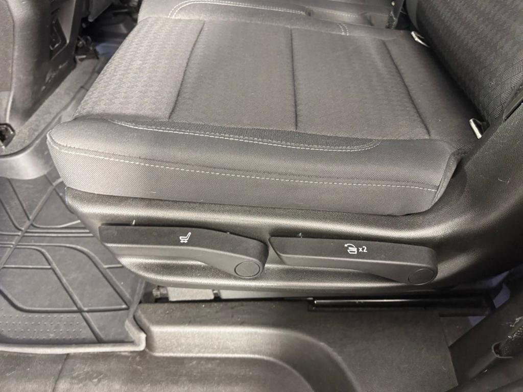 used 2021 Chevrolet Tahoe car, priced at $30,000