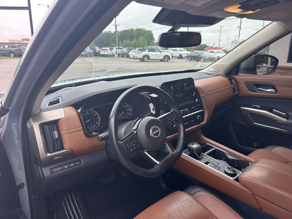 used 2022 Nissan Pathfinder car, priced at $34,600
