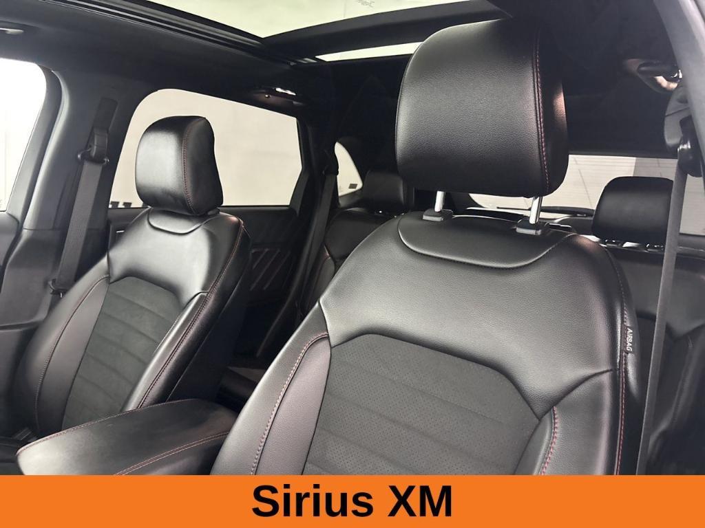used 2024 Ford Edge car, priced at $33,400