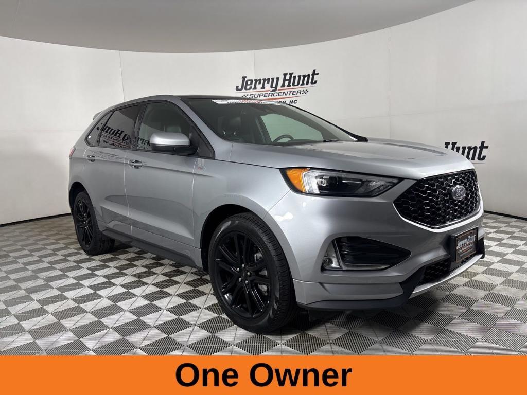 used 2024 Ford Edge car, priced at $33,400