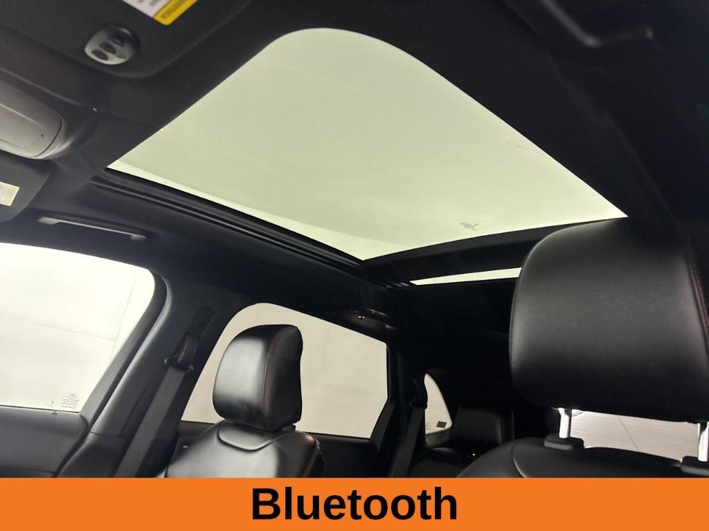 used 2024 Ford Edge car, priced at $33,400