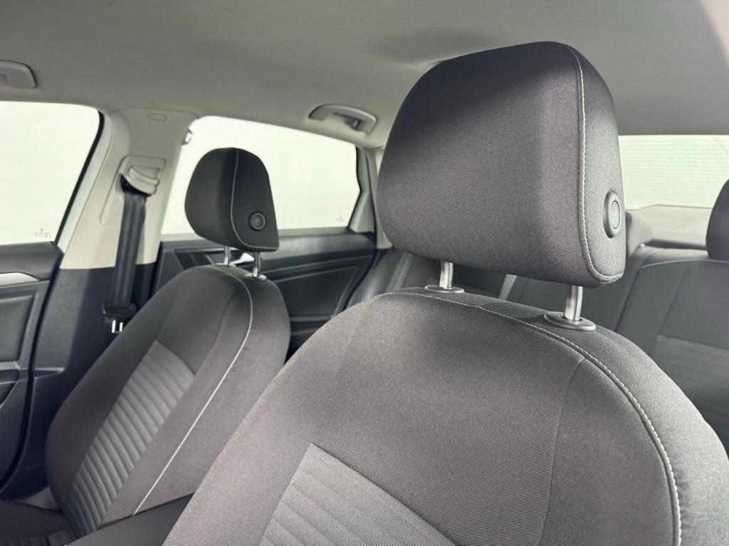used 2024 Volkswagen Jetta car, priced at $17,800