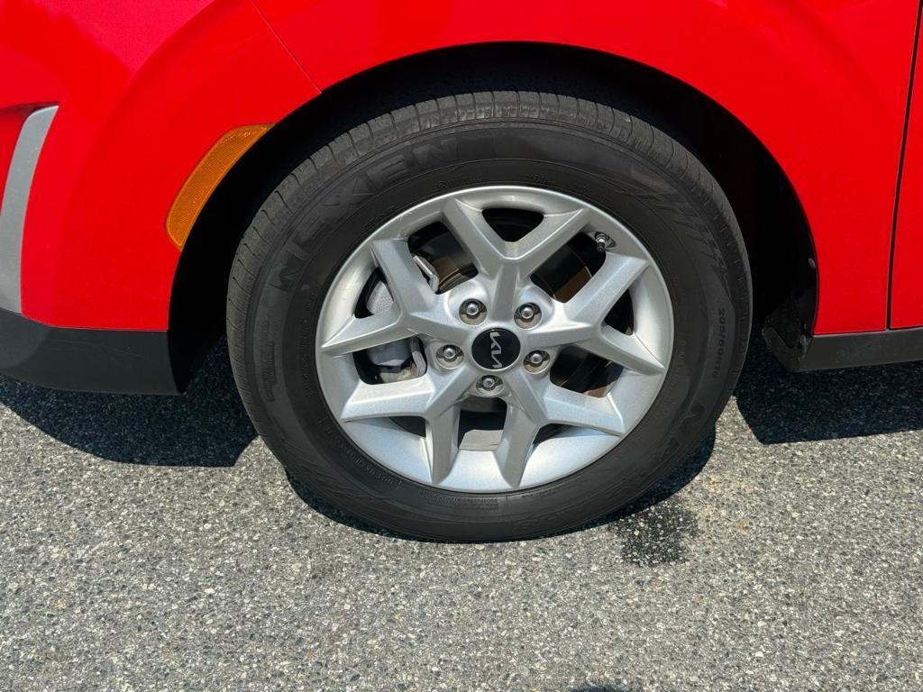 used 2024 Kia Soul car, priced at $18,552