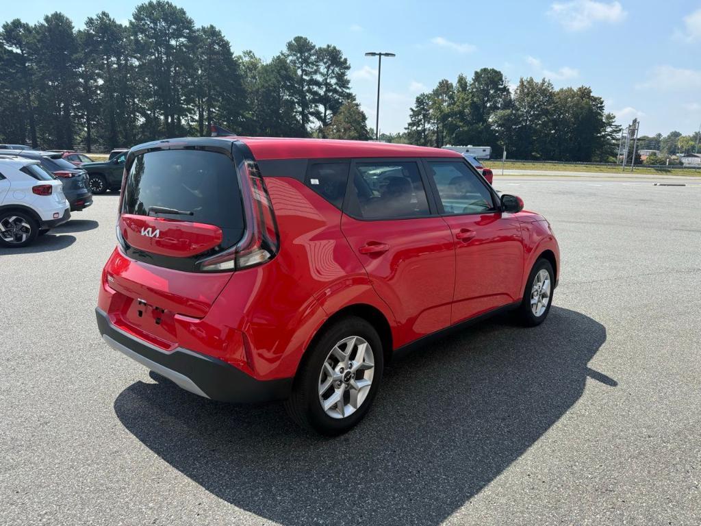 used 2024 Kia Soul car, priced at $18,552