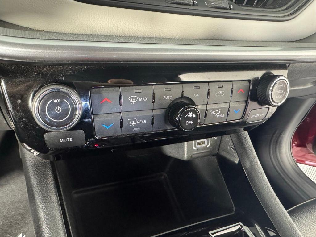 used 2024 Jeep Compass car, priced at $27,500