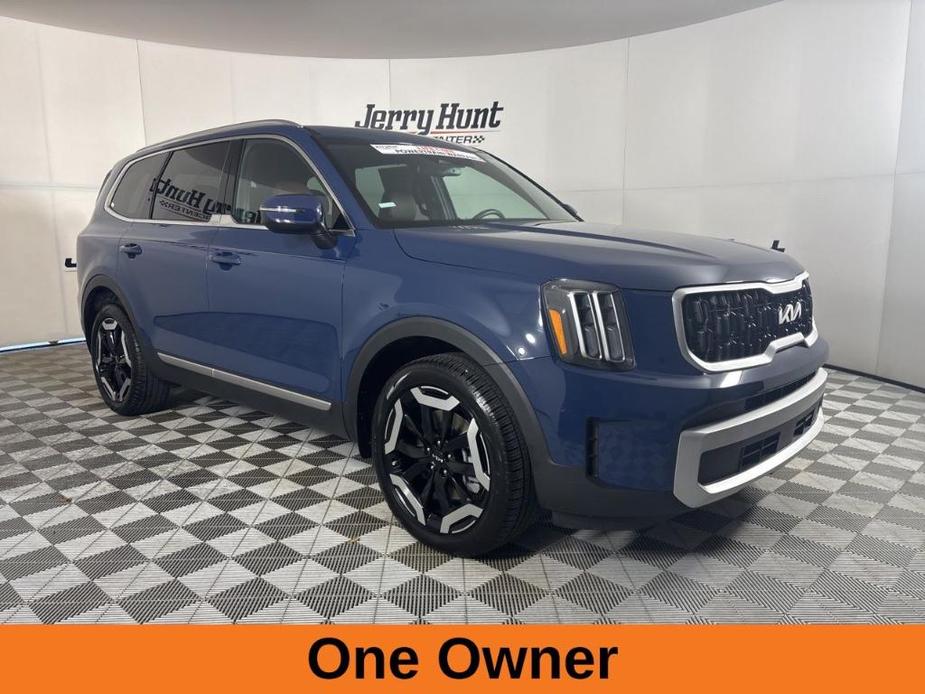 used 2024 Kia Telluride car, priced at $37,500