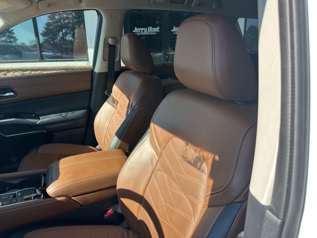 used 2023 Nissan Pathfinder car, priced at $34,500