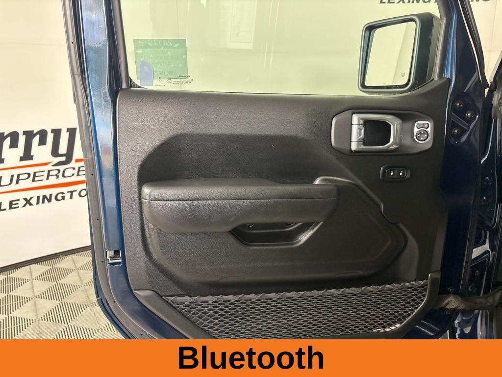 used 2025 Jeep Gladiator car, priced at $36,200