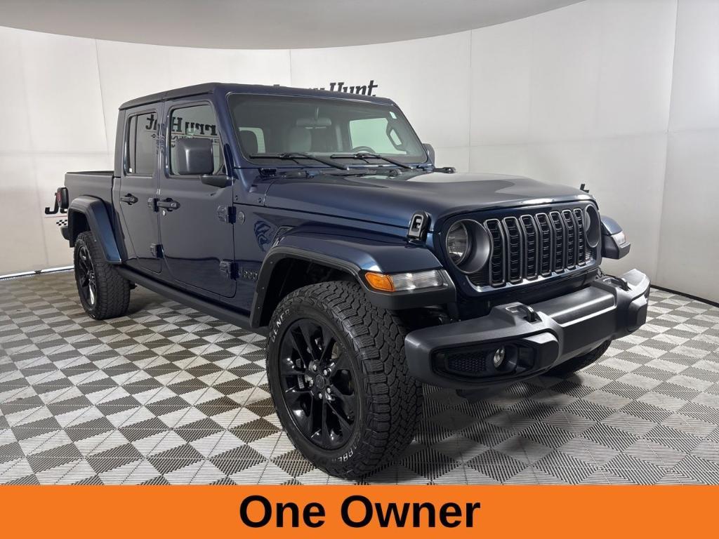 used 2025 Jeep Gladiator car, priced at $36,200