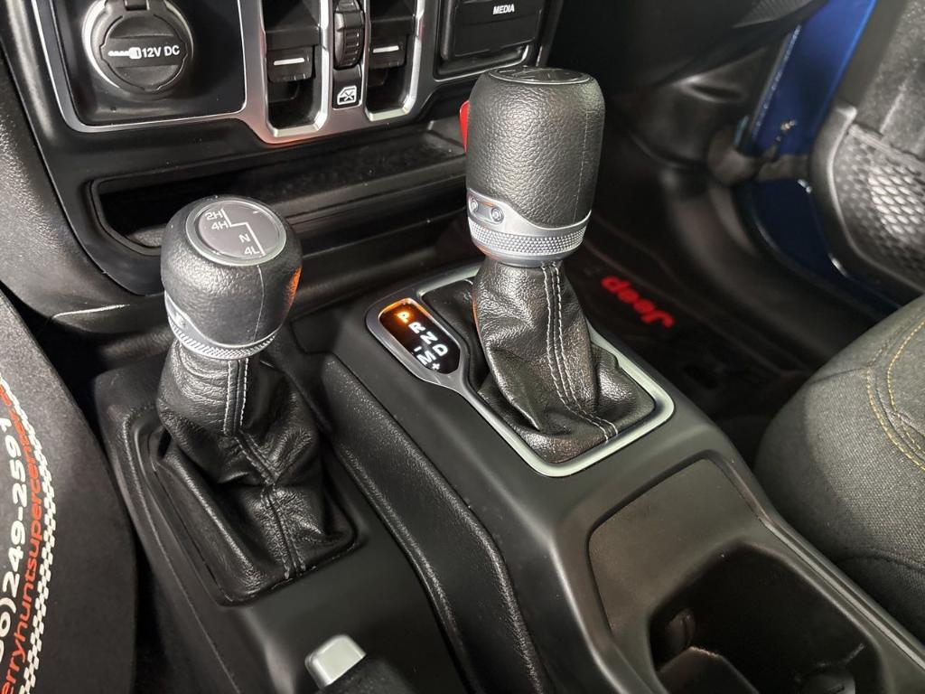 used 2025 Jeep Gladiator car, priced at $36,200