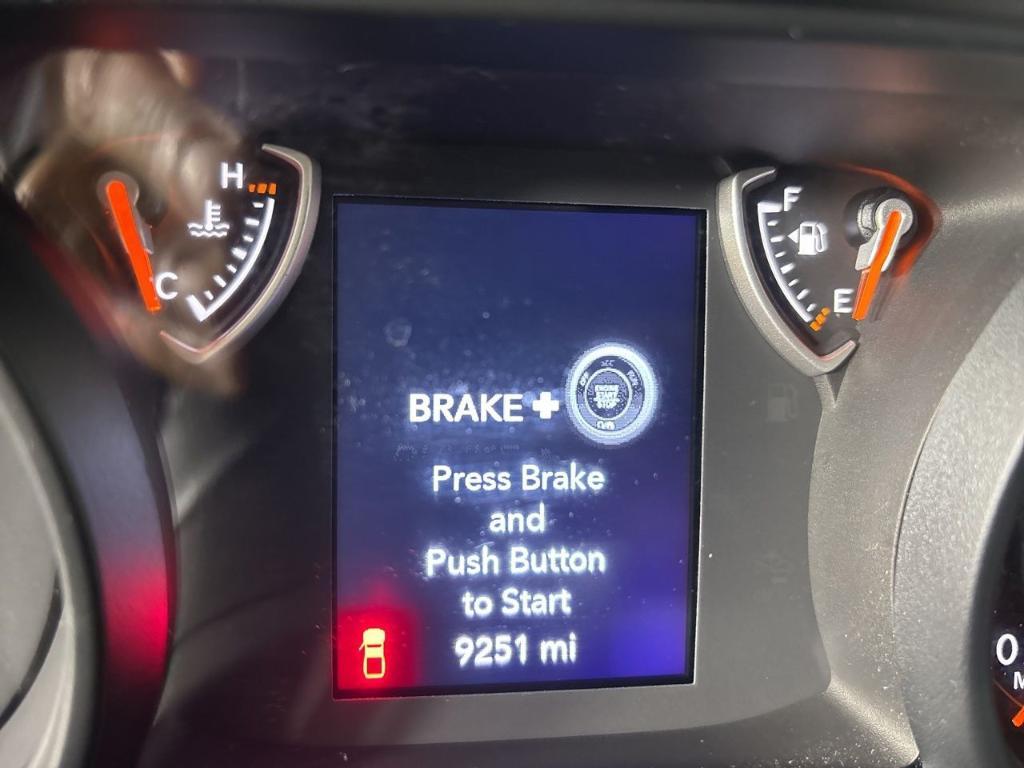 used 2025 Jeep Gladiator car, priced at $36,200