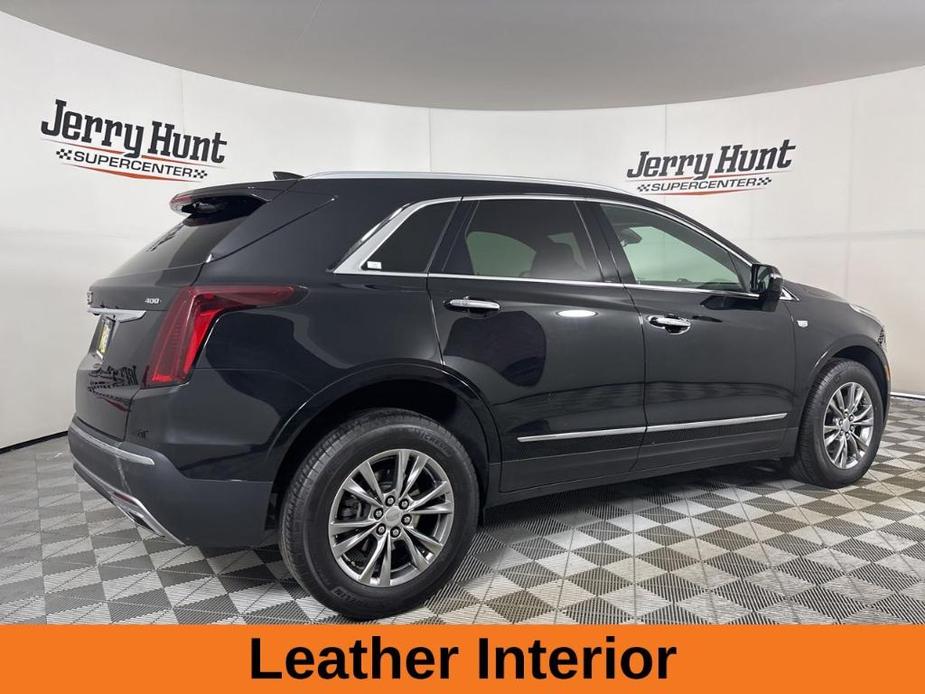 used 2021 Cadillac XT5 car, priced at $32,987