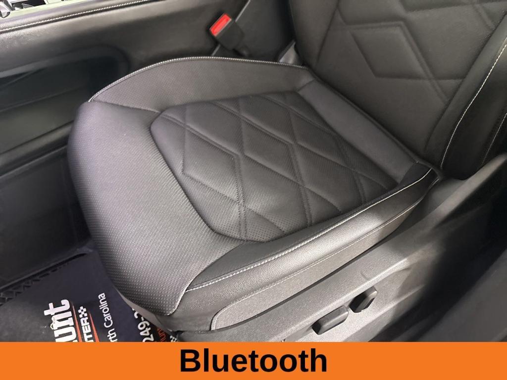 used 2024 Volkswagen Atlas car, priced at $33,700