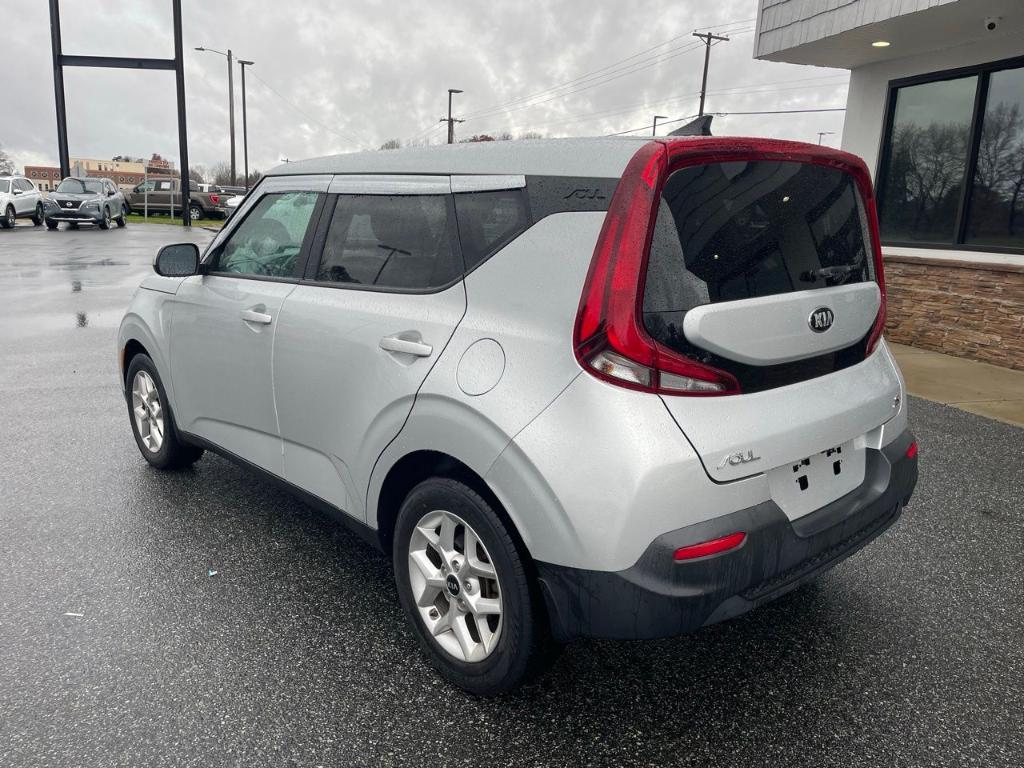 used 2021 Kia Soul car, priced at $16,100