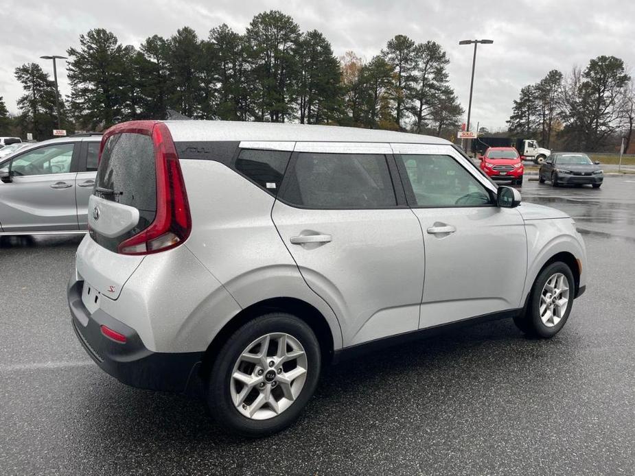 used 2021 Kia Soul car, priced at $16,100