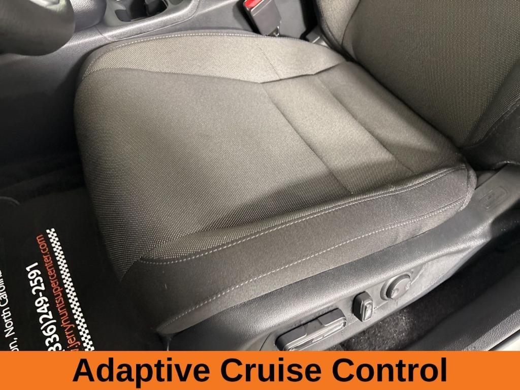 used 2025 Honda CR-V car, priced at $31,200