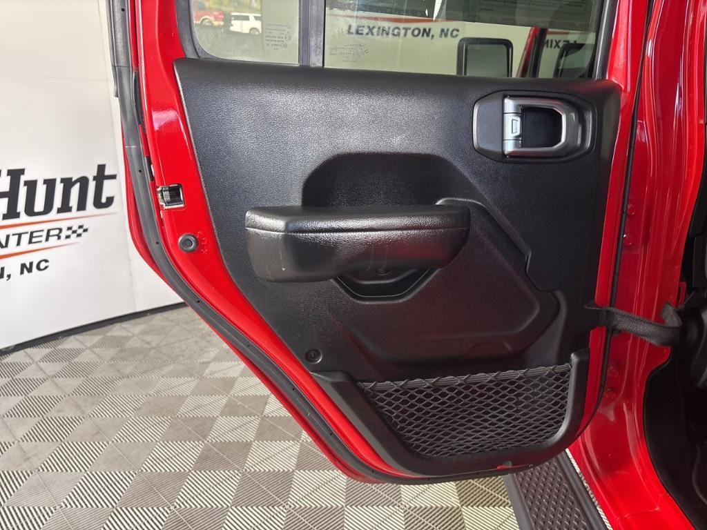 used 2020 Jeep Gladiator car, priced at $27,200