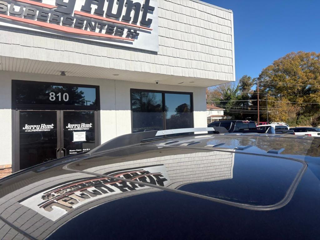 used 2022 GMC Acadia car, priced at $29,788