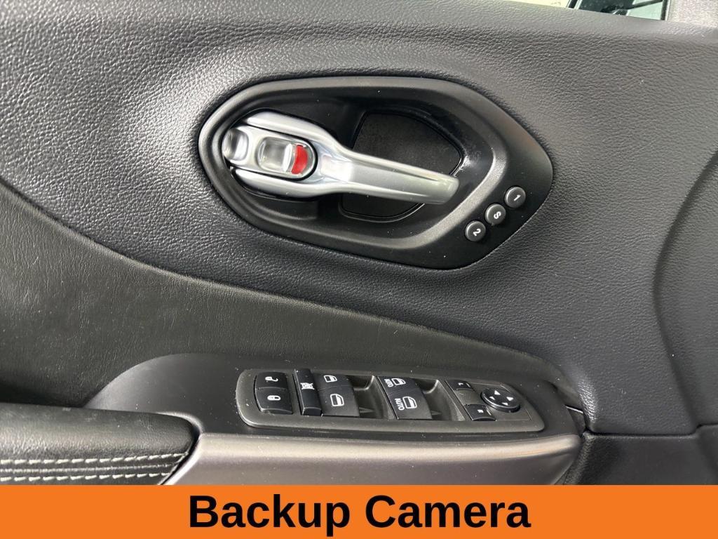 used 2022 Jeep Cherokee car, priced at $24,400