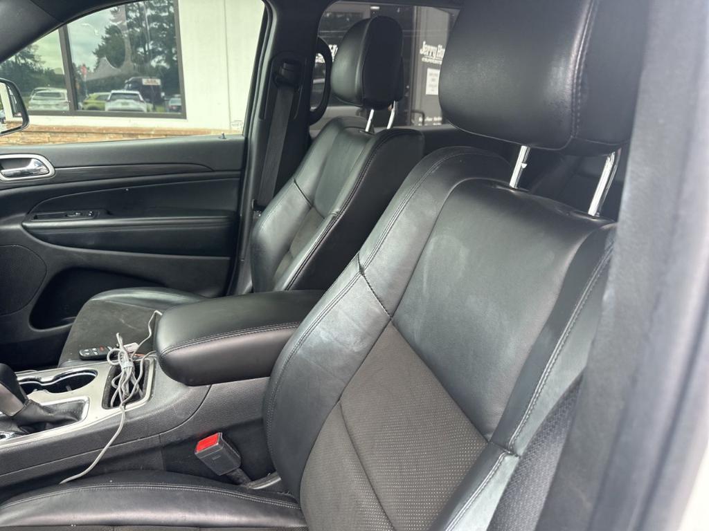 used 2021 Jeep Grand Cherokee car, priced at $23,459
